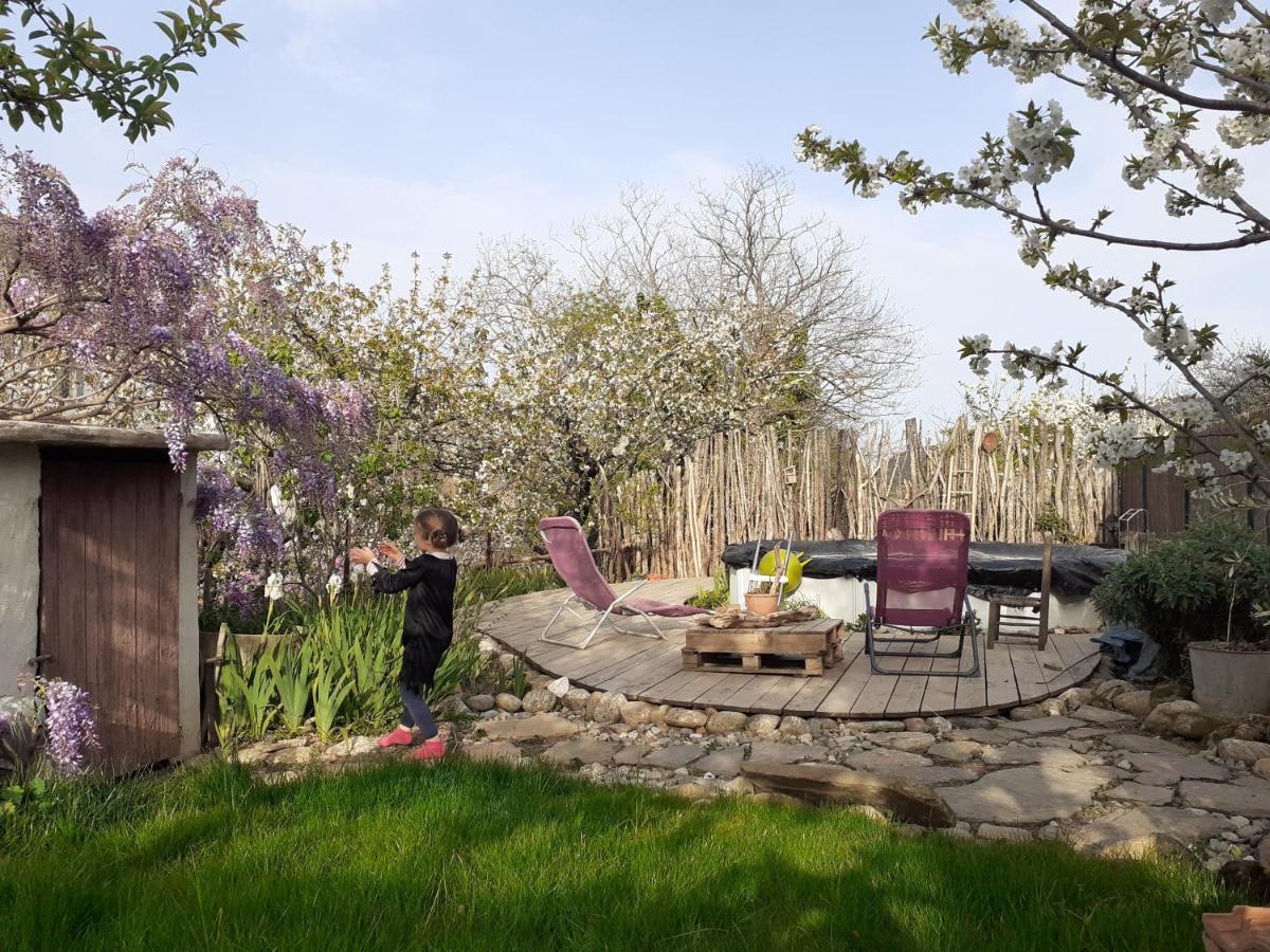 Villa les violettes à Mons  Extérieur photo